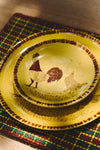 En Menos que Canta un Gallo Dinner Plates Set x2